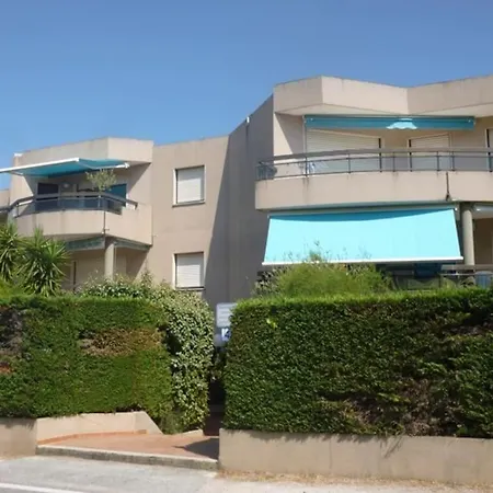 Bel 2 Pieces 200m Plages *