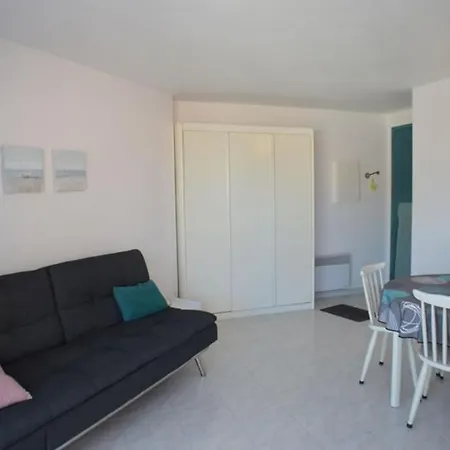 Bel 2 Pieces 200m Plages 公寓 滨海卡瓦莱尔